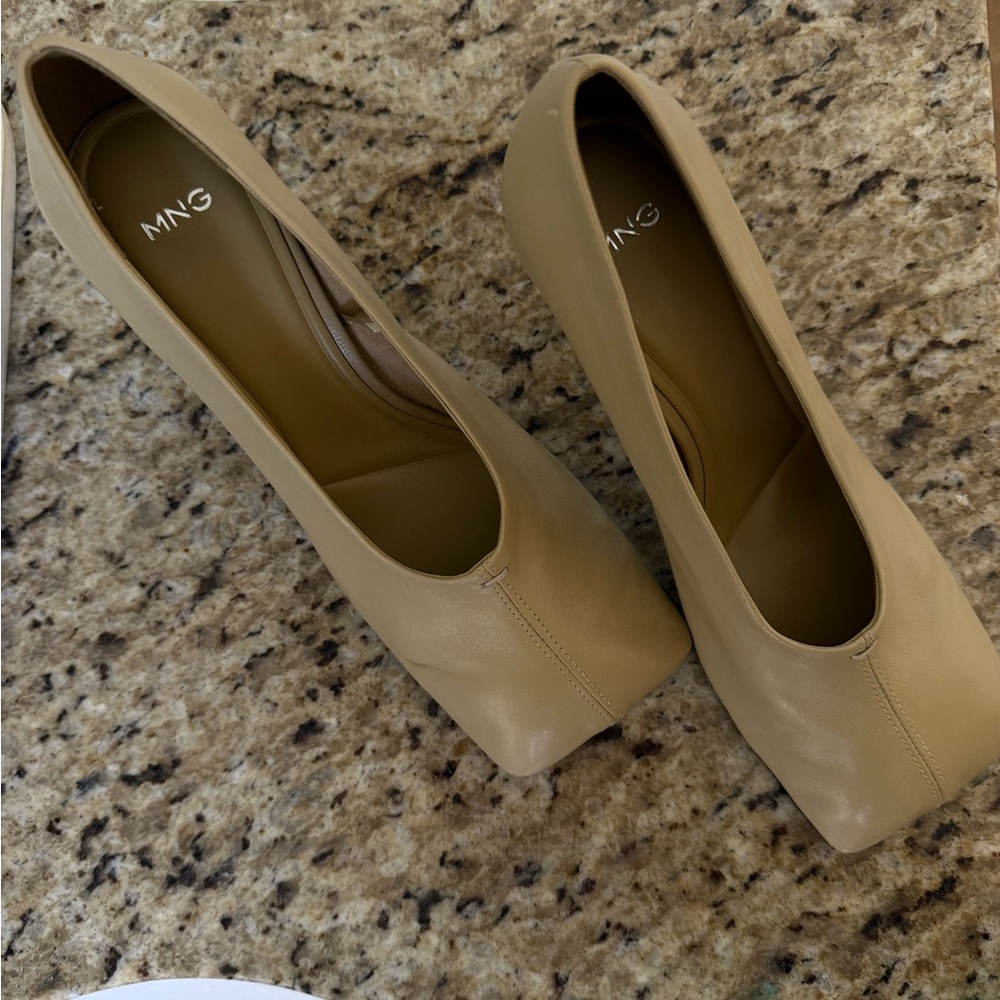 Mango Tan Heels